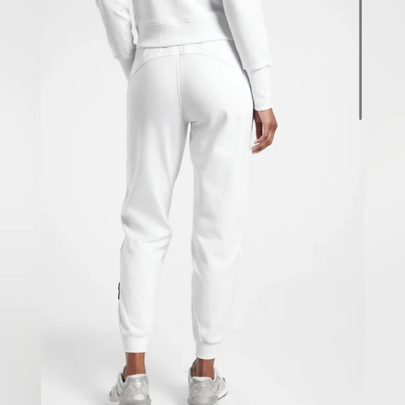 Athleta Women's Athleisure Fleece Cotton Blend Triumph Jogger in Brilliant White - Picture 2 of 7